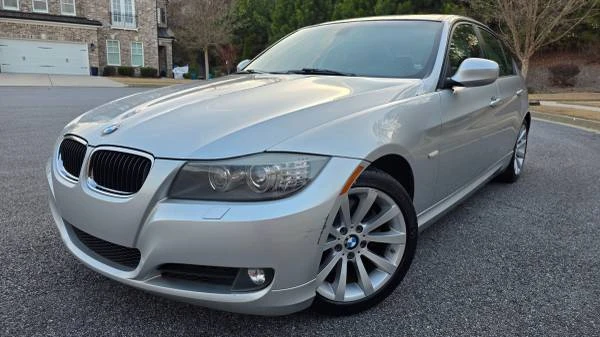 2011 BMW E90 3 Series Sedan - Image 6 of 21