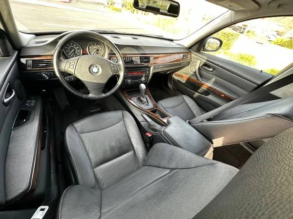 2011 BMW E90 3 Series Sedan - Image 3 of 8