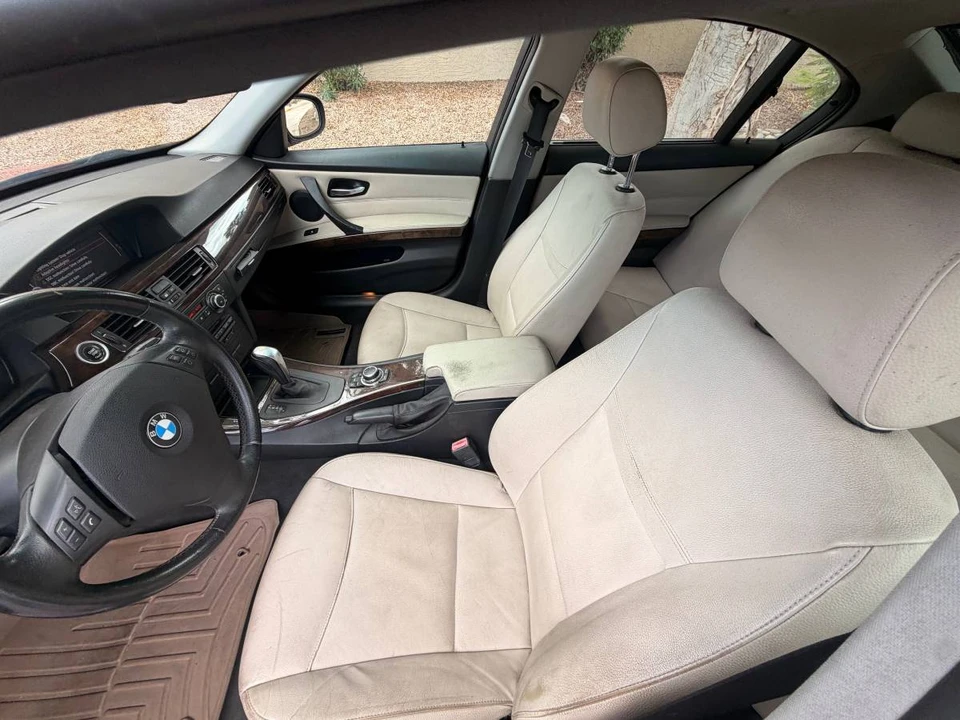 2011 BMW E90 3 Series Sedan - Image 4 of 22