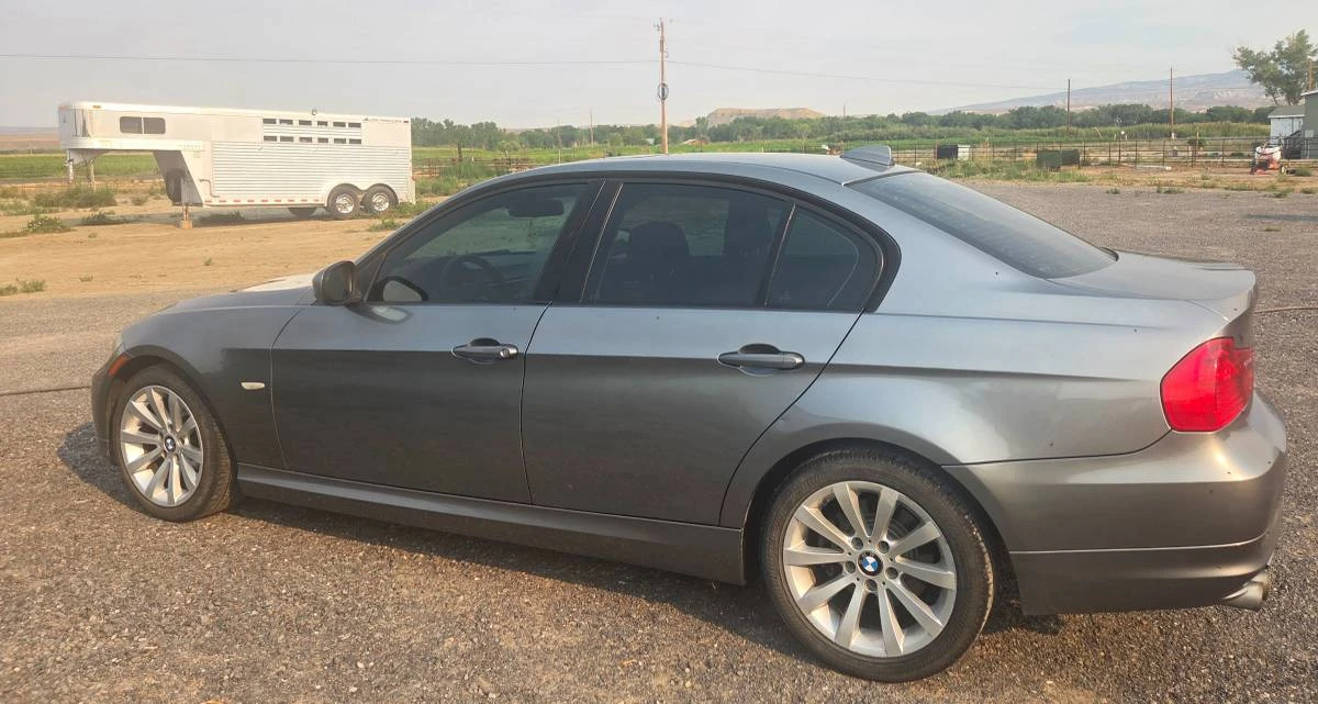 2011 BMW E90 3 Series Sedan - Image 2 of 6