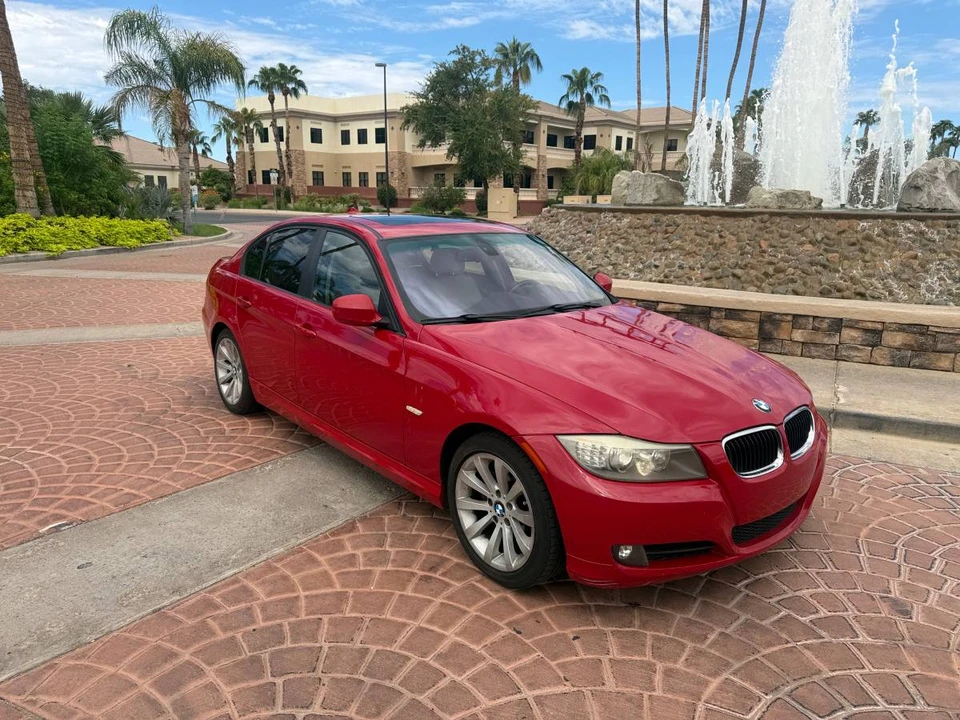 2011 BMW E90 3 Series Sedan - Image 10 of 22