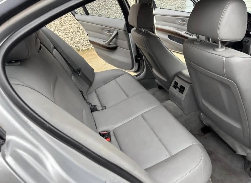 2011 BMW E90 3 Series Sedan - Image 6 of 9