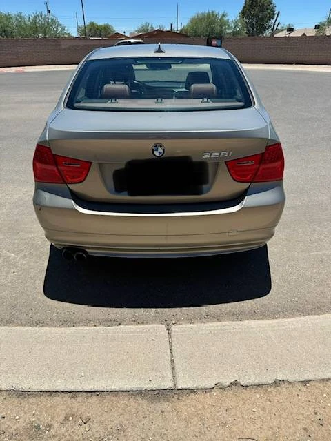 2011 BMW E90 3 Series Sedan - Image 4 of 13