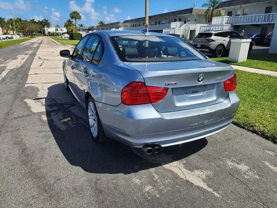 2011 BMW E90 3 Series Sedan - Image 5 of 18