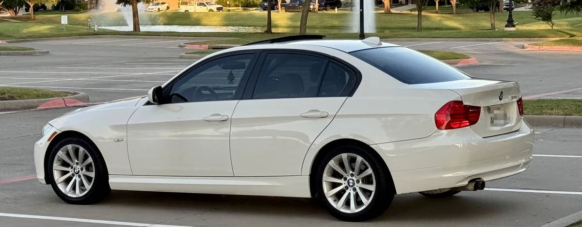 2011 BMW E90 3 Series Sedan - Image 6 of 11