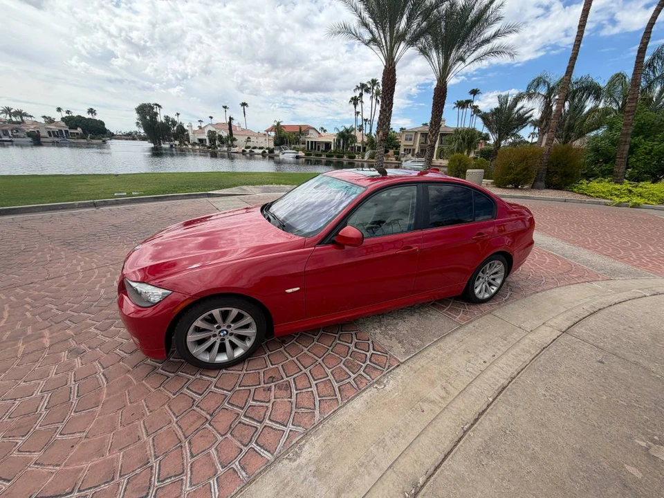 2011 BMW E90 3 Series Sedan - Image 3 of 22