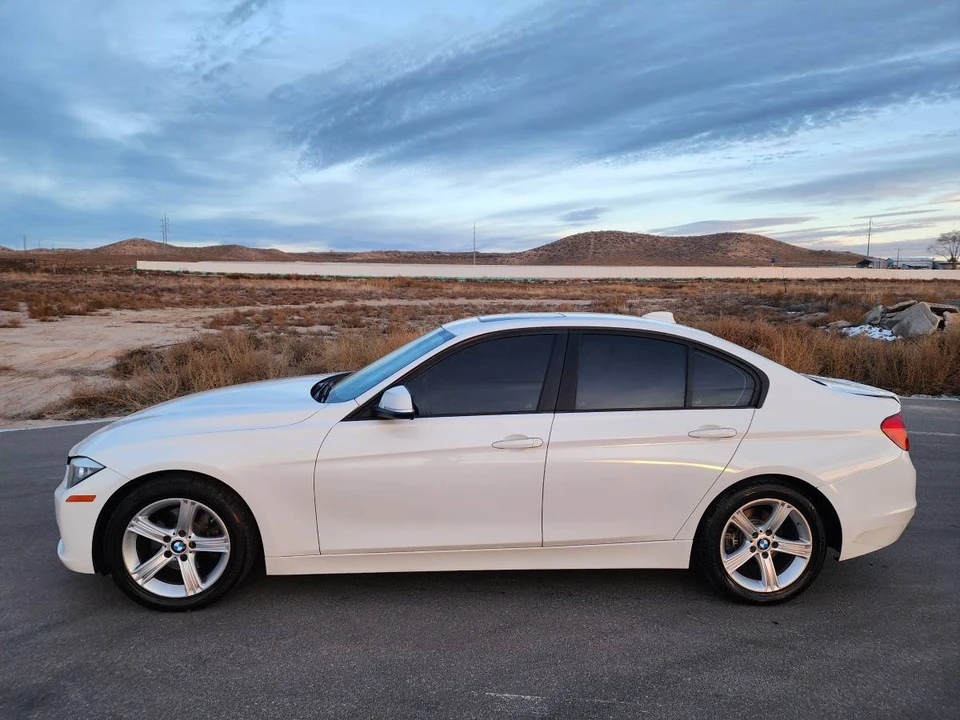 2011 BMW E90 3 Series Sedan - Image 2 of 9