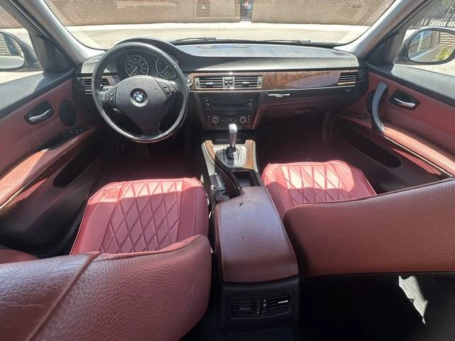 2011 BMW E90 3 Series Sedan - Image 10 of 13