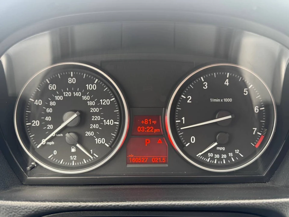 2011 BMW E90 3 Series Sedan - Image 13 of 13
