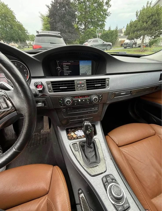 2011 BMW E90 3 Series Sedan - Image 3 of 5