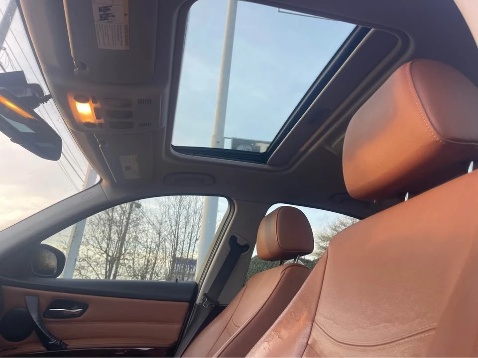 2011 BMW E90 3 Series Sedan - Image 16 of 16