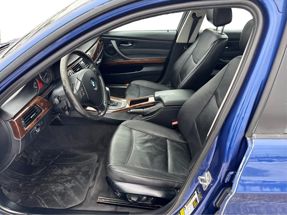 2011 BMW E90 3 Series Sedan - Image 9 of 20