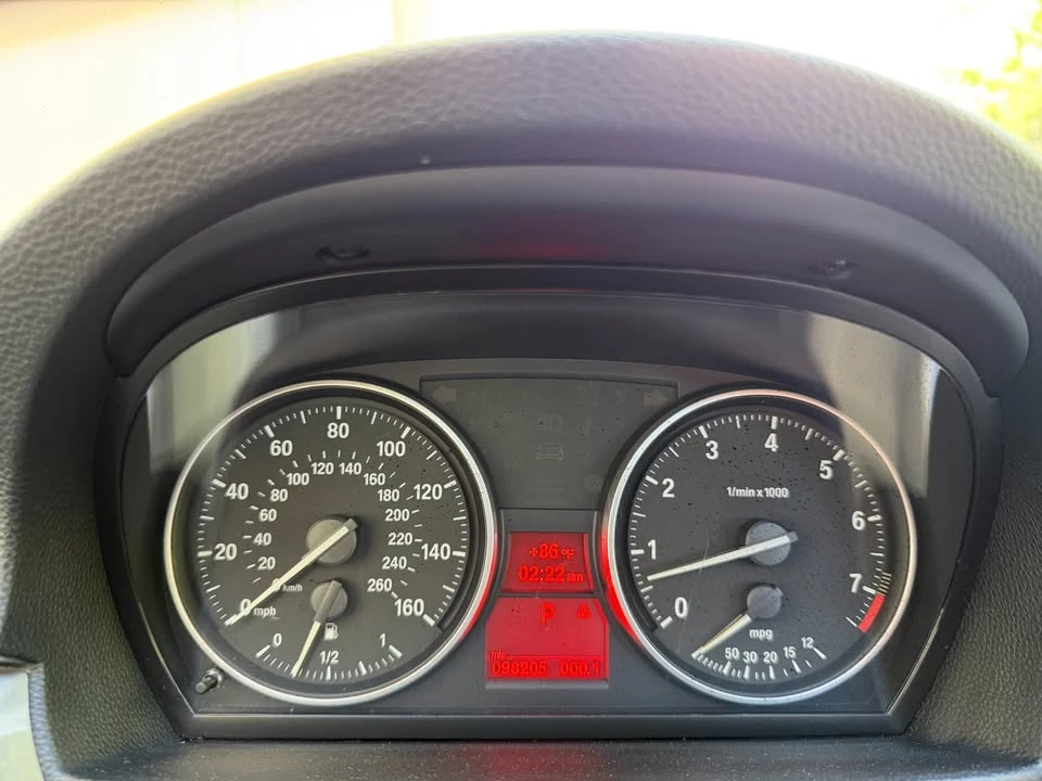 2011 BMW E90 3 Series Sedan - Image 18 of 20