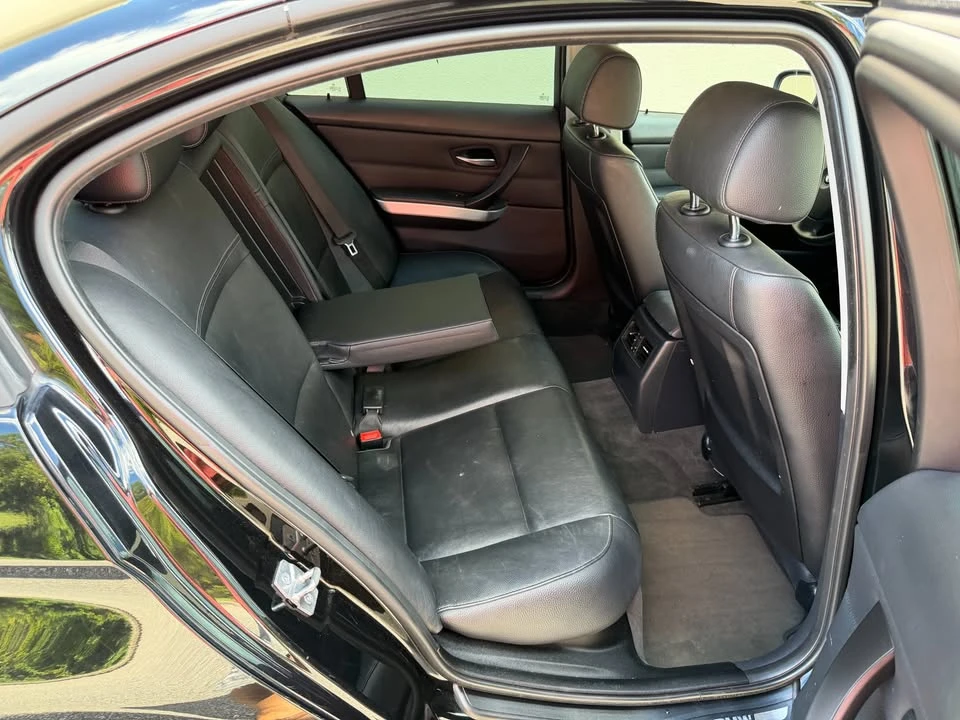 2011 BMW E90 3 Series Sedan - Image 12 of 20