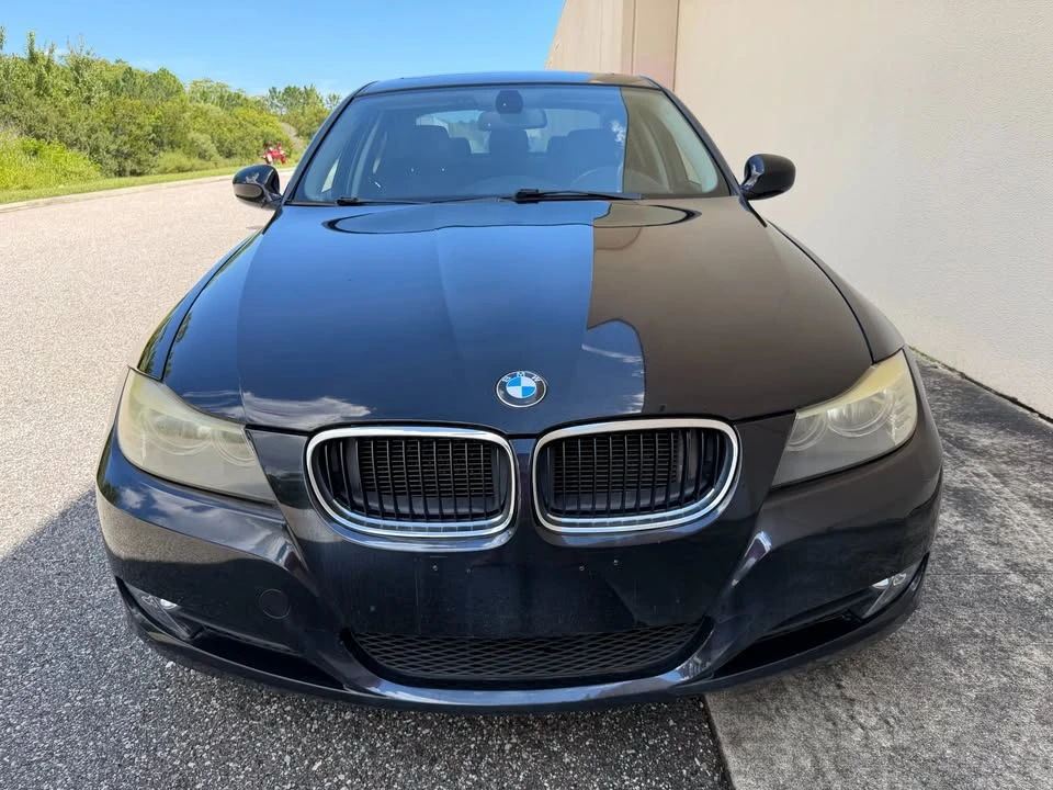 2011 BMW E90 3 Series Sedan - Image 2 of 20