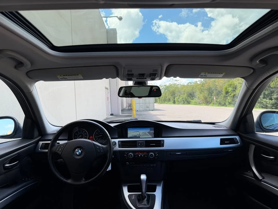 2011 BMW E90 3 Series Sedan - Image 15 of 20