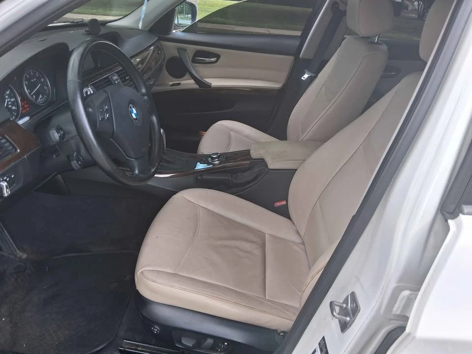 2011 BMW E90 3 Series Sedan - Image 11 of 20