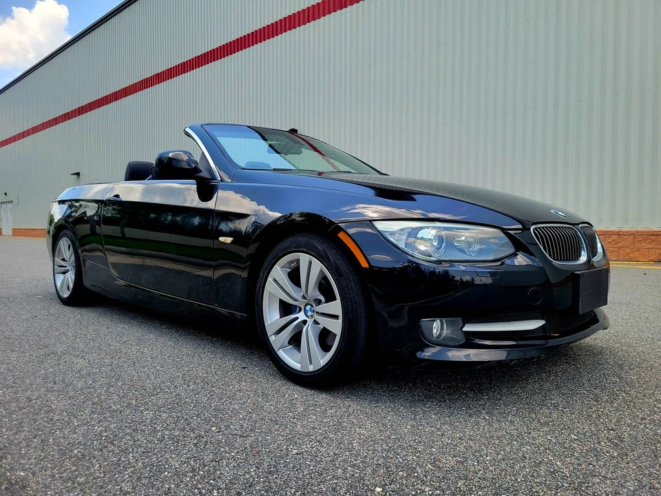 2011 BMW E93 3 Series Convertible - Image 3 of 20