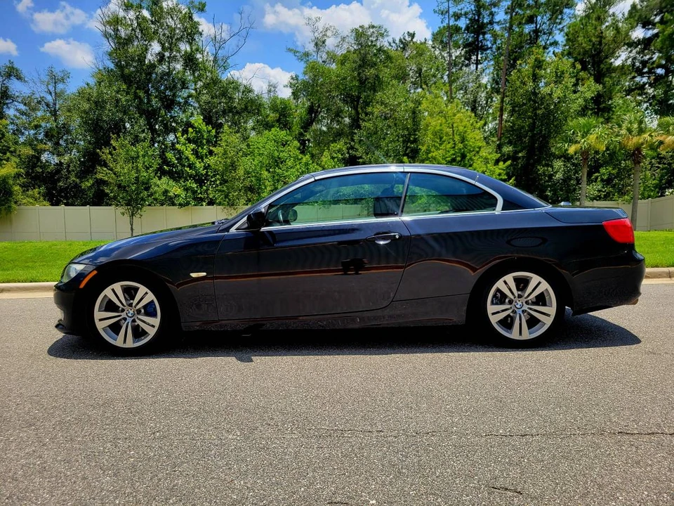 2011 BMW E93 3 Series Convertible - Image 9 of 20