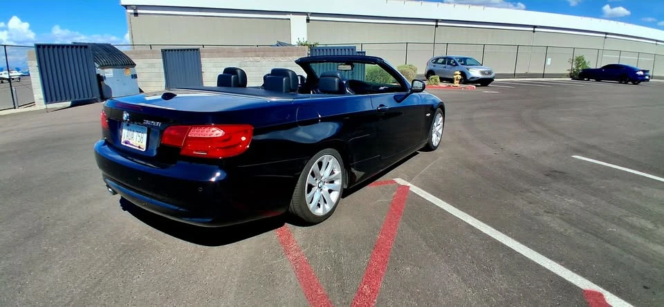 2011 BMW E90 3 Series Sedan - Image 4 of 18