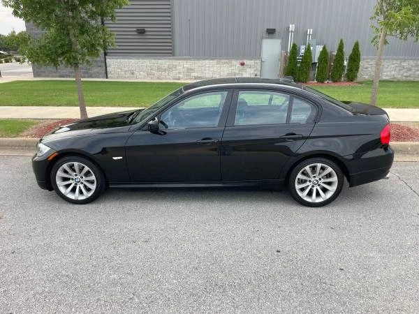 2011 BMW E90 3 Series Sedan - Image 6 of 20