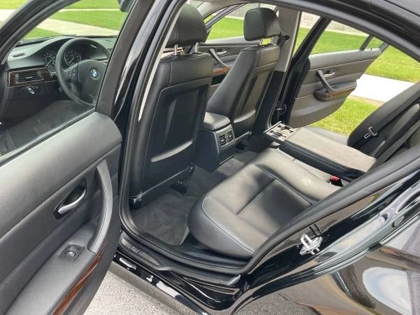 2011 BMW E90 3 Series Sedan - Image 15 of 20