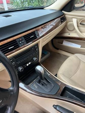 2011 BMW E90 3 Series Sedan - Image 9 of 11
