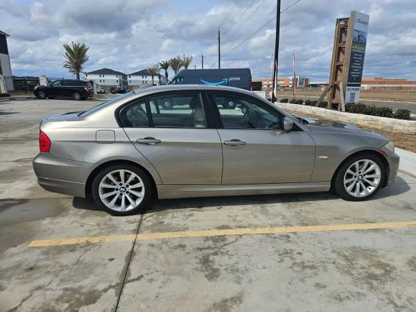2011 BMW E90 3 Series Sedan - Image 7 of 13