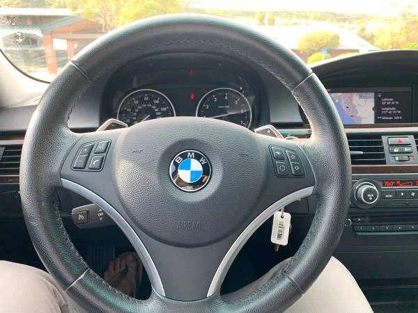 2011 BMW E90 3 Series Sedan - Image 9 of 15