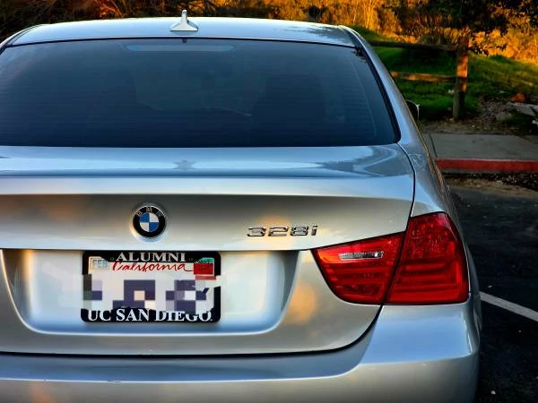 2011 BMW E90 3 Series Sedan - Image 3 of 15