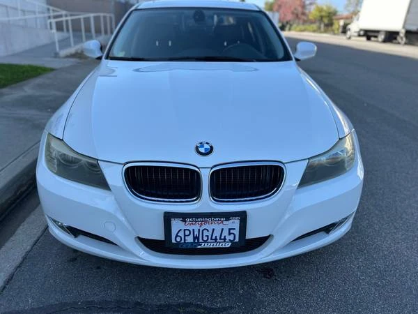 2011 BMW E90 3 Series Sedan - Image 7 of 14