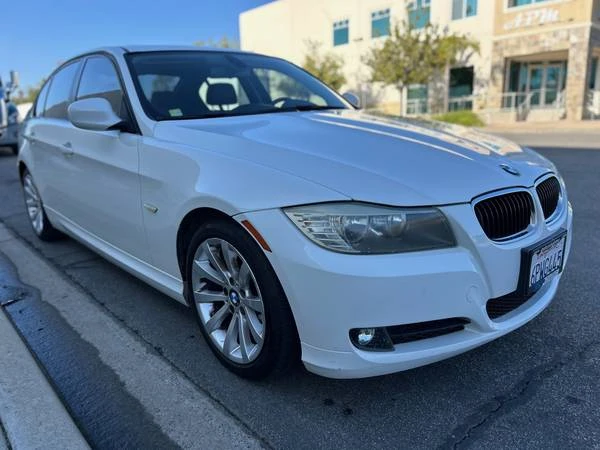 2011 BMW E90 3 Series Sedan - Image 6 of 14