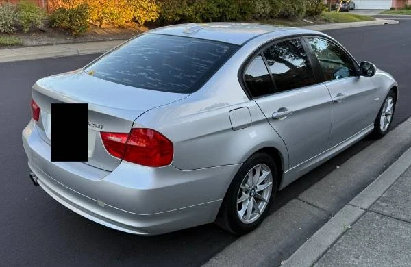 2011 BMW E90 3 Series Sedan - Image 3 of 5