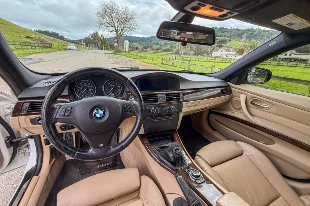 2011 BMW E90 3 Series Sedan - Image 5 of 7