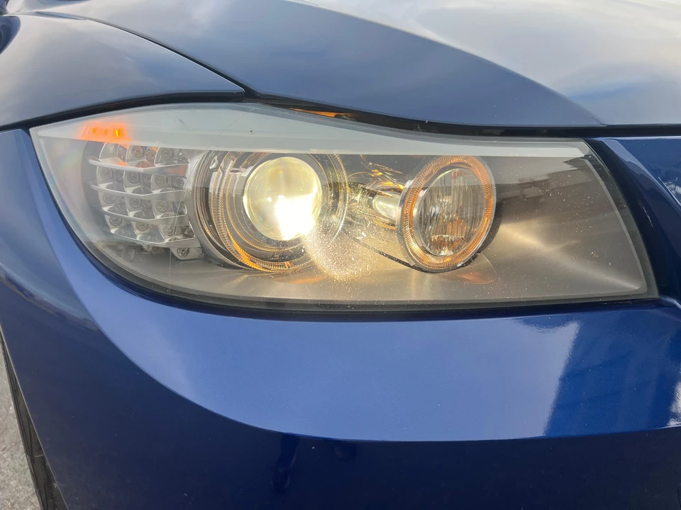 2011 BMW E90 3 Series Sedan - Image 23 of 31