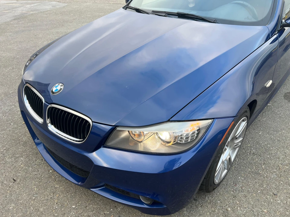 2011 BMW E90 3 Series Sedan - Image 27 of 31