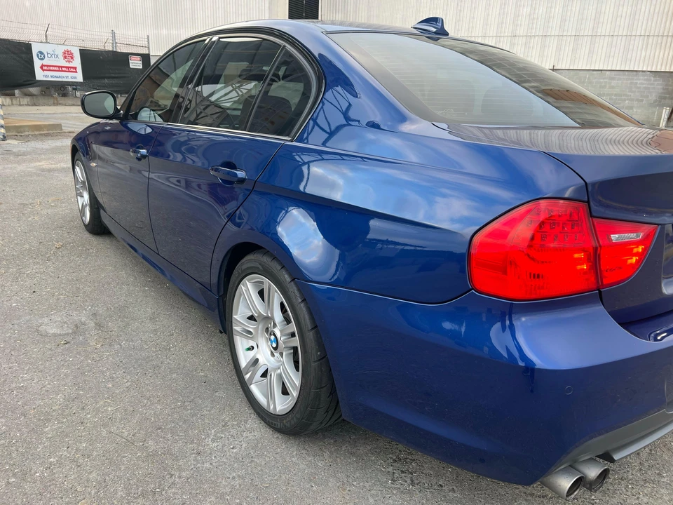 2011 BMW E90 3 Series Sedan - Image 28 of 31