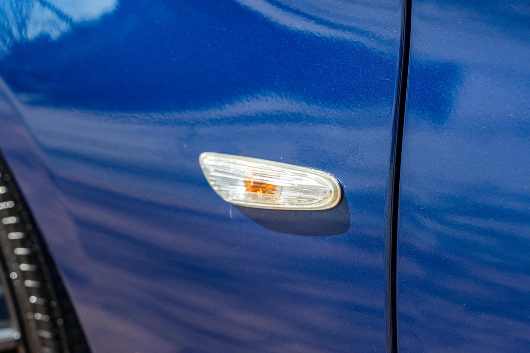 2011 BMW E90 3 Series Sedan - Image 18 of 31