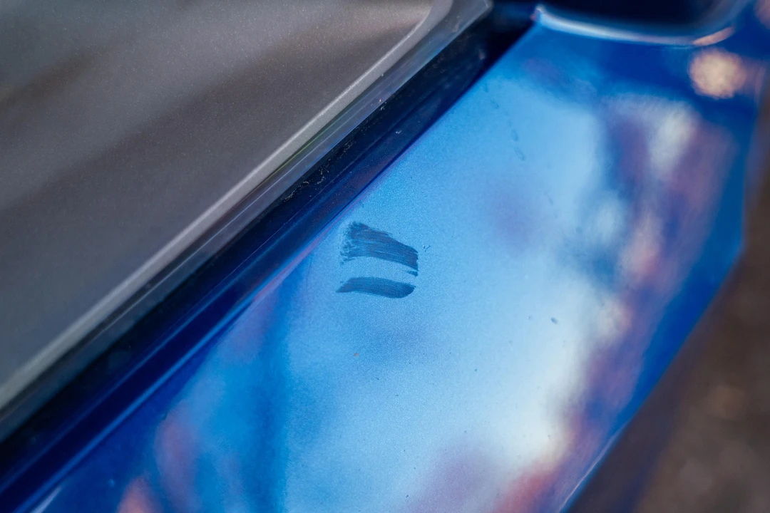 2011 BMW E90 3 Series Sedan - Image 18 of 31