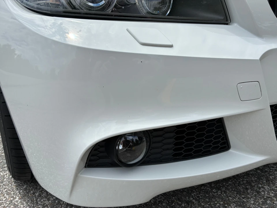 2011 BMW E90 3 Series Sedan - Image 23 of 31