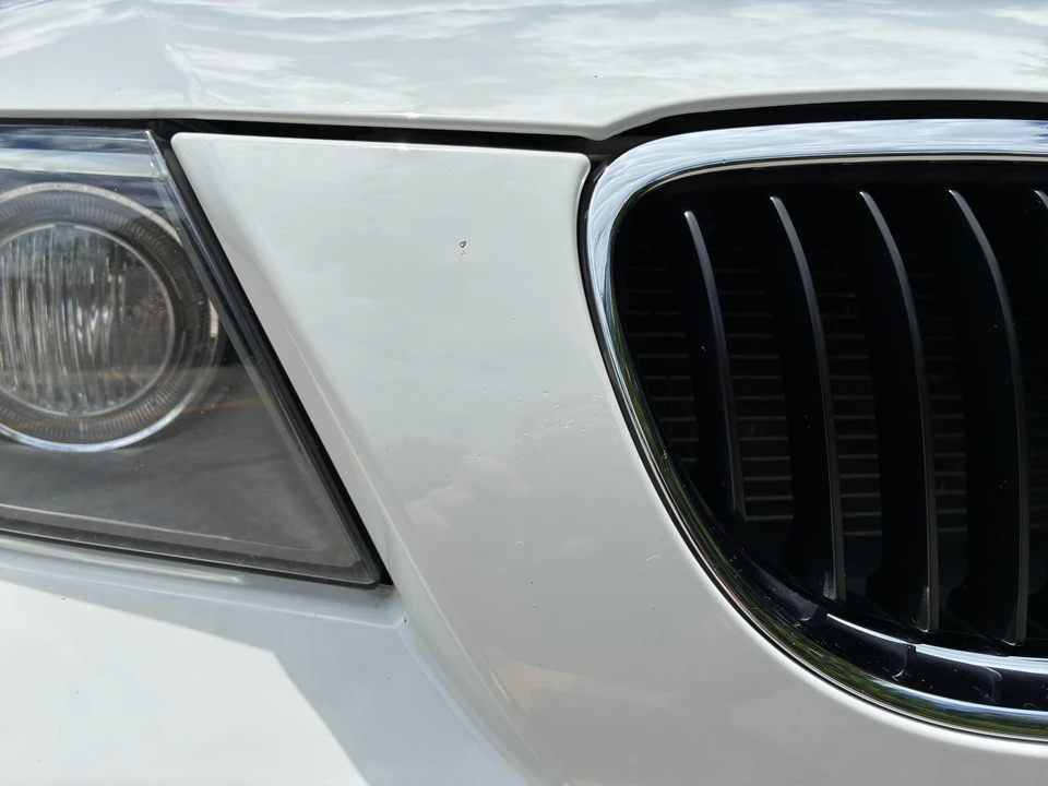 2011 BMW E90 3 Series Sedan - Image 24 of 31