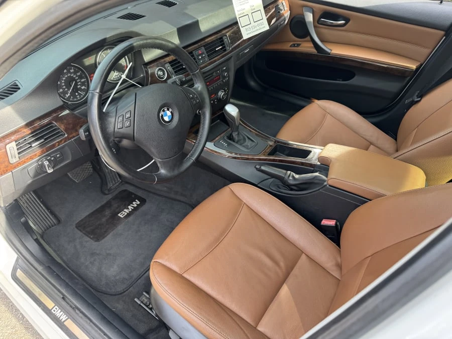 2011 BMW E90 3 Series Sedan - Image 5 of 12