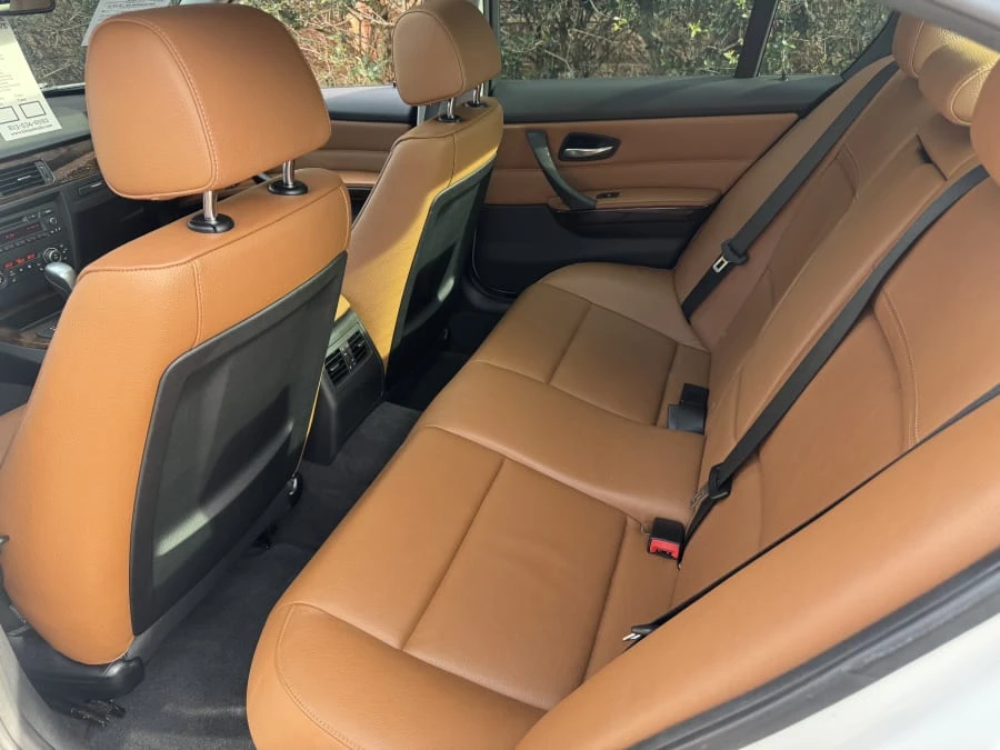 2011 BMW E90 3 Series Sedan - Image 7 of 12