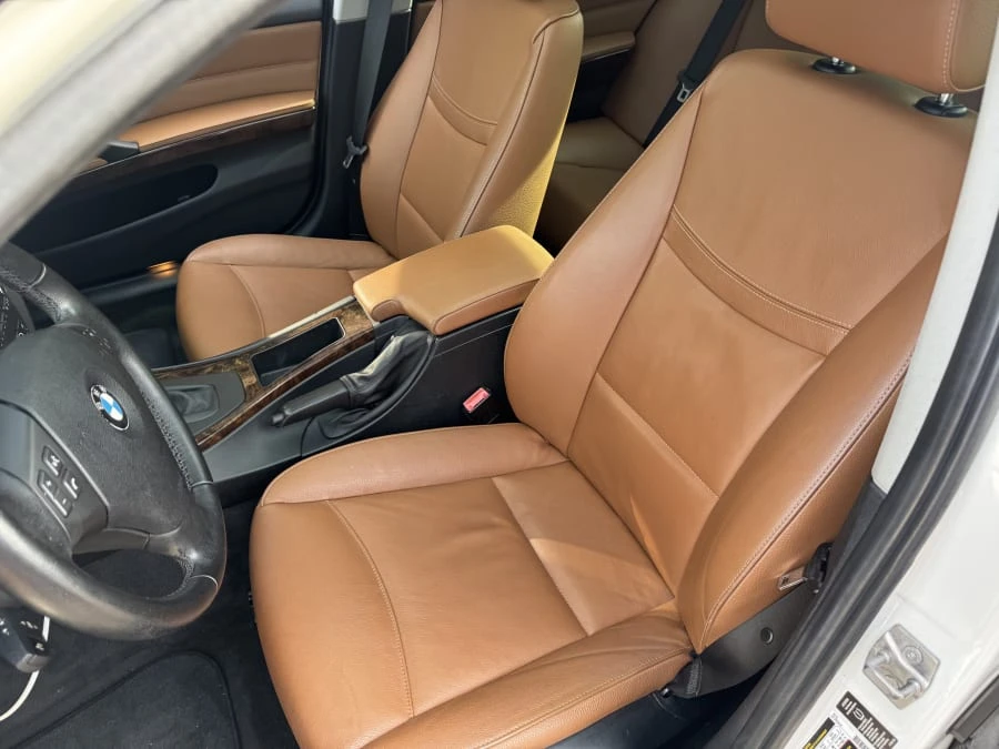 2011 BMW E90 3 Series Sedan - Image 6 of 12