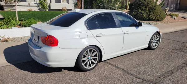 2011 BMW E90 3 Series Sedan - Image 11 of 14