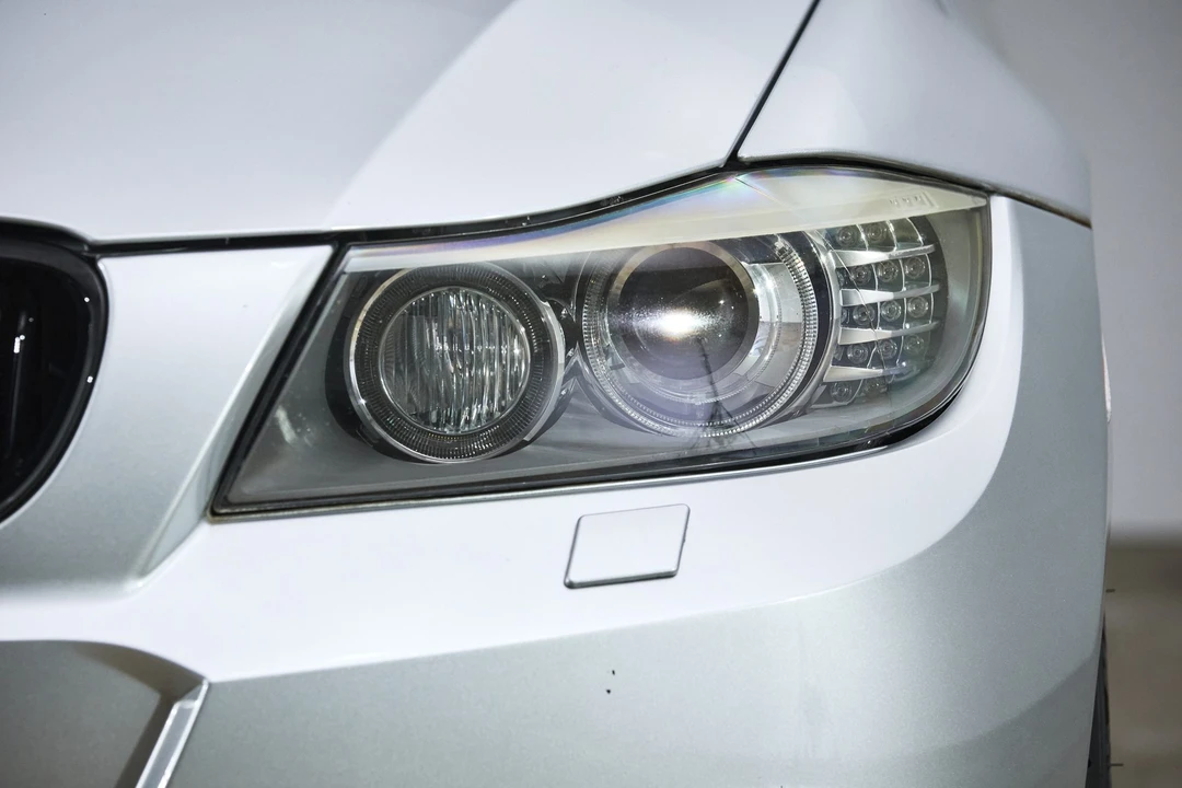 2011 BMW E91 3 Series Touring - Image 16 of 31