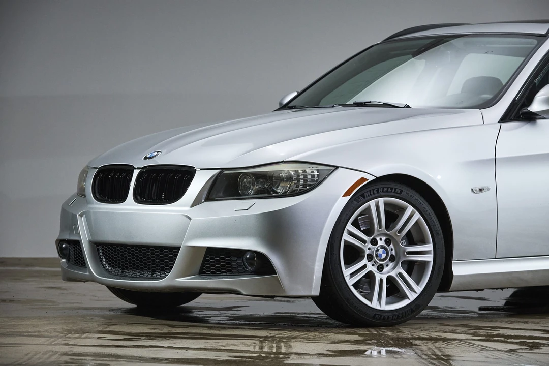 2011 BMW E91 3 Series Touring - Image 9 of 31