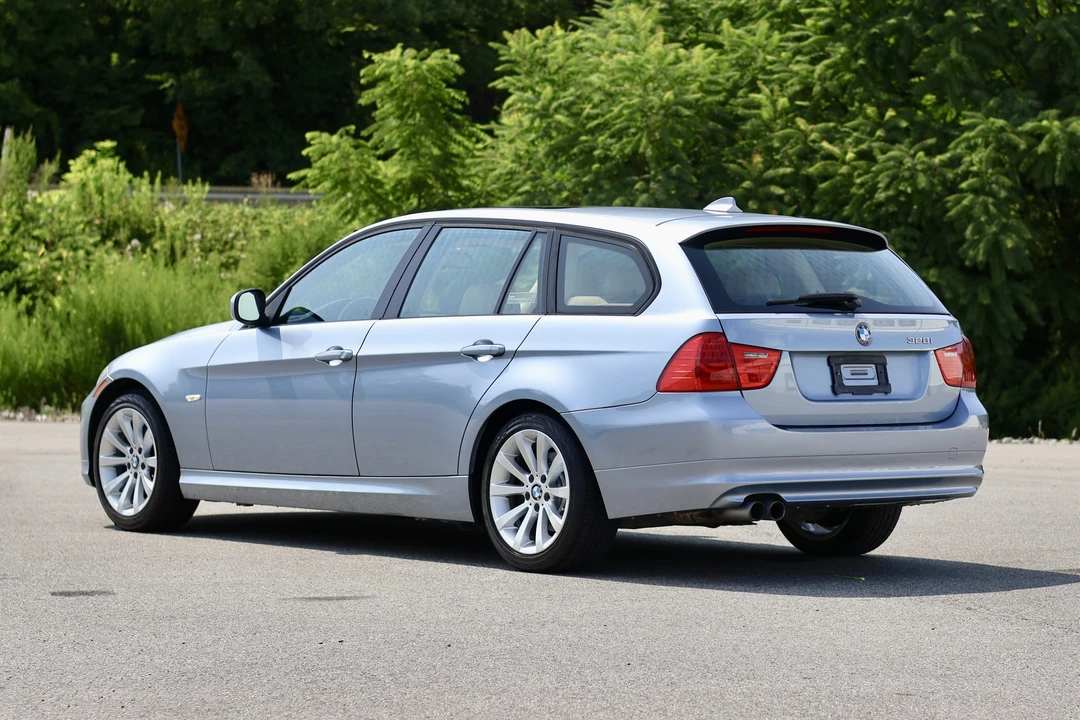 2011 BMW E91 3 Series Touring - Image 16 of 31