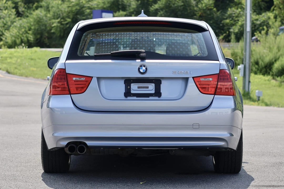 2011 BMW E91 3 Series Touring - Image 14 of 31
