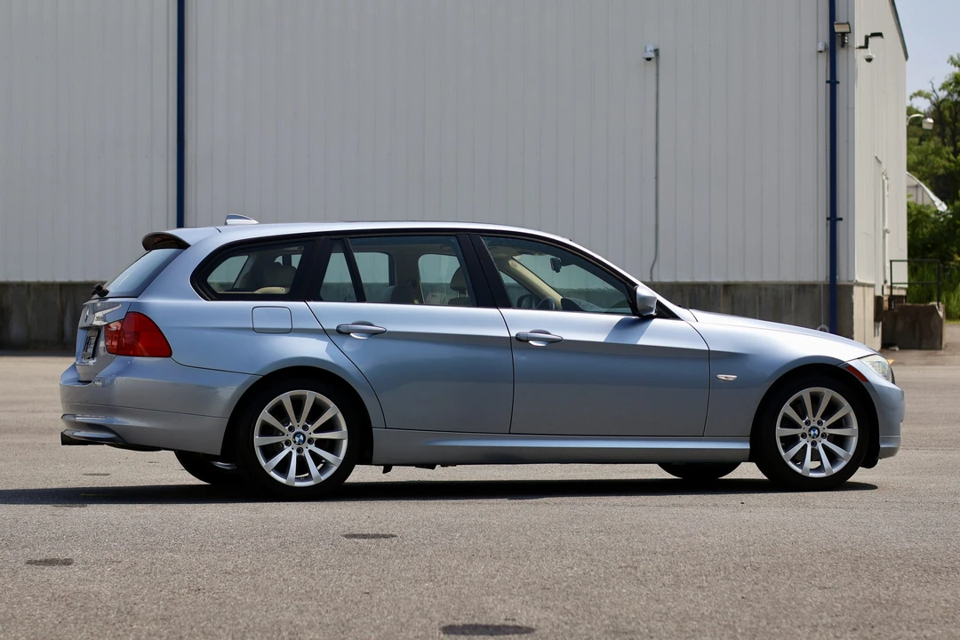 2011 BMW E91 3 Series Touring - Image 11 of 31